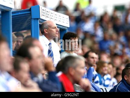Fußball - FA Barclays Premiership - Reading / Middlesbrough - Madejski Stadium. Steve Coppell, Reading Manager Stockfoto