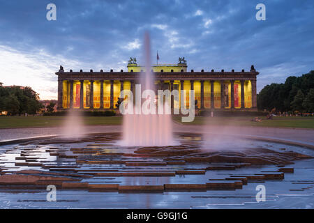 Das alte Museum (altes Museum) ist Berlins älteste Museum (1830) in der zum UNESCO-Weltkulturerbe Weltkulturerbe gelegen. Stockfoto