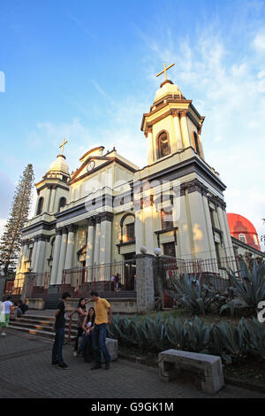 Fassade der Kathedrale von Alajuela, Alajuela, Costa Rica. Stockfoto