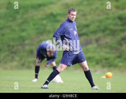 Der schottische David Weir während einer Trainingseinheit im Lesser Hampden Park, Glasgow. Stockfoto