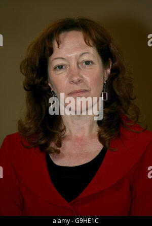 MdEP Jill Evans nimmt an der Plaid Cymru Parteikonferenz in der Brangwyn Hall in Swansea Teil. Stockfoto