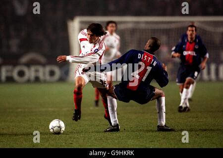 Fußball - UEFA Champions League - zweite Stufe-Gruppe-B - Paris Saint-Germain V AC Milan Stockfoto