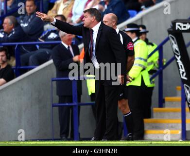 Fußball - FA Barclays Premiership - Bolton Wanderers V Watford - The Reebok Stadium. Sam Allardyce, Manager von Bolton Wanderer Stockfoto