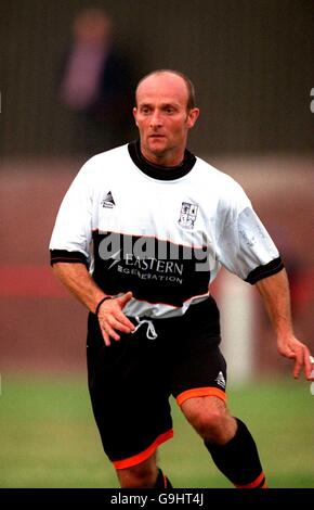 Fußball - Shropshire Senior Cup - Halbfinale - Shifnal Town gegen Telford United. Lee Fowler, Telford United Stockfoto