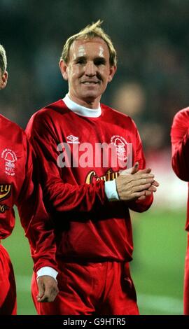 Fußball - Mark Crossley Testimonial - Nottingham Forest European Cup siegreich XI gegen Mark Crossley's All-Star XI. Ian Bowyer, Nottingham Forest European Cup Sieger XI Stockfoto