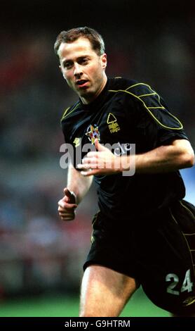 Fußball - Mark Crossley Testimonial - Nottingham Forest European Cup siegreich XI gegen Mark Crossley's All-Star XI. Ian Woan, Mark Crossley's All-Star XI Stockfoto