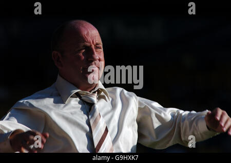 Fußball - Coca-Cola Football League Two - Mansfield Town / Accrington Stanley - Field Mill. John Coleman, Manager von Accrington Stanley Stockfoto