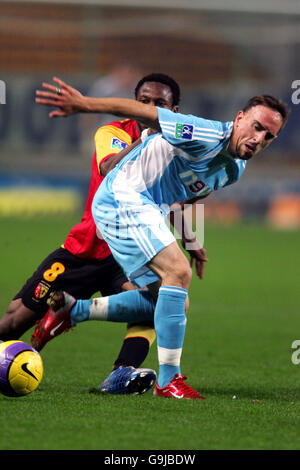 Fußball - Französische Premiere Division - Lens / Olympique Marseille - Stade Felix Bollaert. Franck Ribery, Olympique Marseille Stockfoto