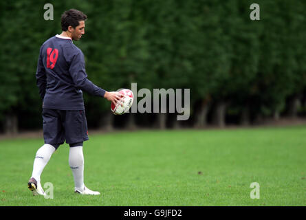 Gavin Henson von Wales während einer Trainingseinheit am Wales Institute of Sport, Sophia Gardens, Cardiff. Stockfoto