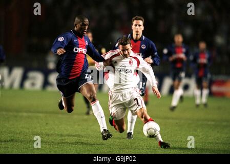 Fußball - UEFA Champions League - zweite Stufe-Gruppe-B - Paris Saint-Germain V AC Milan Stockfoto