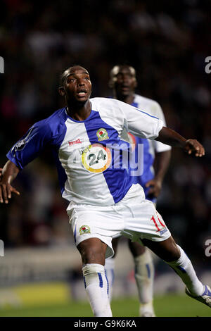 Fußball - UEFA Cup - erste Runde - zweite Etappe - Blackburn Rovers gegen SV Salzburg - Ewood Park. Blackburn Rovers Beni McCarthy Stockfoto