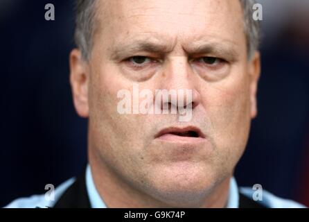 Fußball - FA Barclays Premiership - Watford / Tottenham Hotspur - Vicarage Road. Martin Jol, Manager von Tottenham Hotspur Stockfoto