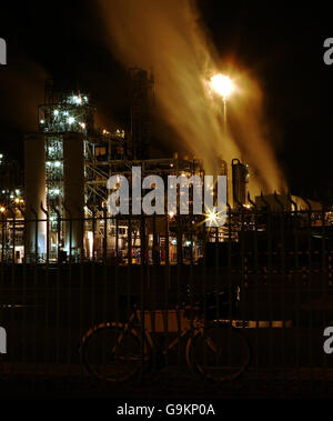 Gesamtansicht der Öl-Raffinerie Grangemouth Stockfoto