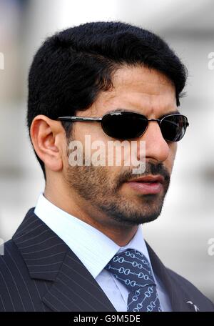 Pferderennen - 2006 Ladbrokes St Leger Festival - York Racecourse. Saeed Bin Suroor, Trainer Stockfoto