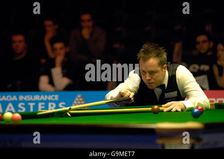 Snooker - SAGA Insurance Masters 2007 - Wembley Arena. John Higgins im Einsatz während des ersten Spiels DER SAGA Insurance Masters 2007 gegen den schottischen Stephen Maguire in der Wembley Arena, London. Stockfoto