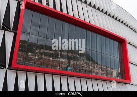 Detailansicht des Fußballstadions San Mames in Bilbao Stockfoto