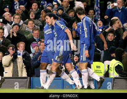 Fußball - Carling Cup - Halbfinale - Chelsea gegen Wycombe Wanderers - Stamford Bridge. Chelseas Frank Lampard feiert sein Ziel. Stockfoto