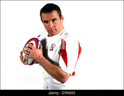 England Kapitän Phil Vickery während der Einführung der RBS 6 Nationen im Hurlingham Club, London. Stockfoto