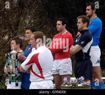 RBS 6 Nations Captains (von links nach rechts) der irische Brian O'Driscoll, der französische Fabien Pelous, der englische Phil Vickery, Wales Stephen Jones, der schottische Chris Pherson und der italienische Marco Bortolami während des Starts der RBS 6 Nations im Hurlingham Club, London. Stockfoto