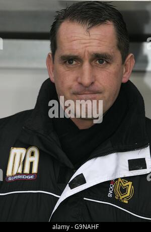 Fußball - Coca-Cola League Two - Milton Keynes Dons / Swindon Town - National Hockey Stadium. Martin Allen, Manager von MK Dons Stockfoto