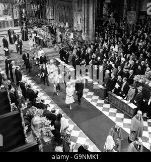 Royalty - Queen Silber-Hochzeit-Jubiläum - Westminster Abbey Stockfoto