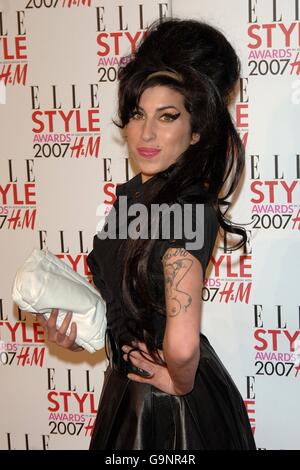 Amy Winehouse kommt zu den Elle Style Awards 2007, der 10. Jährlichen Zeremonie des Magazins, im Roundhouse im Norden Londons an. Stockfoto