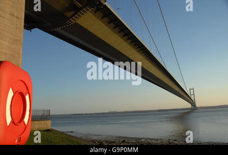 Lager der Humber-Brücke Stockfoto