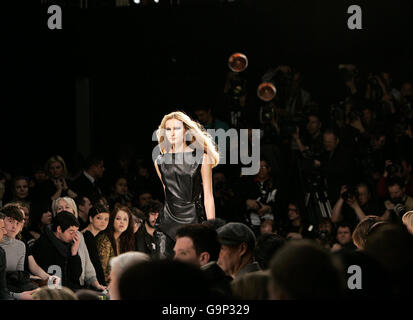 London Fashionweek - Herbst Winter 2007 - PPQ Stockfoto