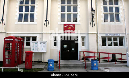 Das Postamt und das Philatelistische Büro in Stanley, Falklandinseln. Stockfoto