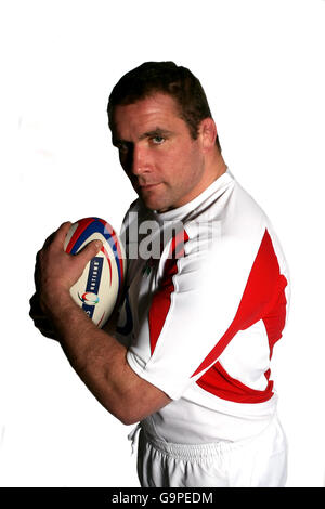 England Kapitän Phil Vickery während der Einführung der RBS 6 Nationen im Hurlingham Club, London. Stockfoto