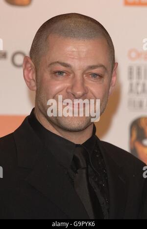 Andy Serkis bei den Orange British Academy Film Awards (BAFTAs) 2007 im Royal Opera House in Covent Garden, im Zentrum von London. Stockfoto