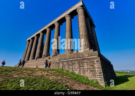 National Monument von Schottland, auf dem Calton Hill in Edinburgh, ist Schottlands nationale Gedenkstätte Stockfoto