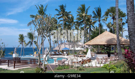 Schwimmbad, Hotel Siddhartha, Tauchresort & Spa, Bali, Indonesien / Tulamben Stockfoto