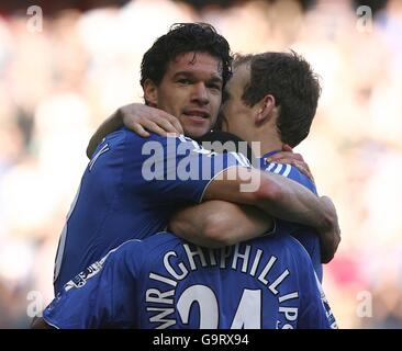 Fußball - FA Barclays Premiership - Chelsea / Sheffield United - Stamford Bridge. Chelsea's Michael Ballack feiert sein Tor. Stockfoto