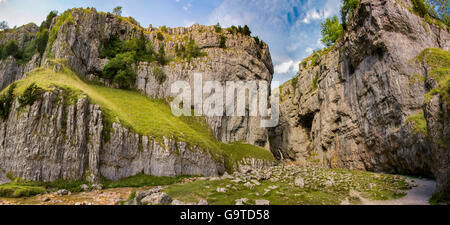 Gordale Scar. North Yorkshire. North West England. Yorkshire Dales National Park. YDNP. Stockfoto