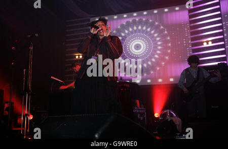 Groove Armada im Konzert - London Stockfoto