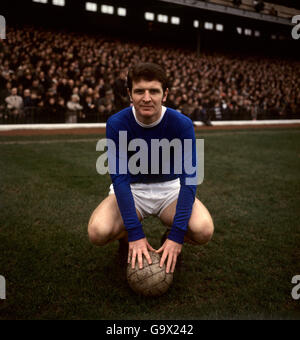 Fußball - Football League Division One - Arsenal gegen Everton - Highbury. Arsenal gegen Everton in Highbury. Brian LaBone, Kapitän von Everton und Mitte der Hälfte. 7/12/1968 Stockfoto