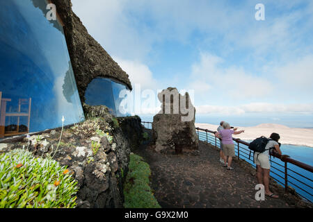 Mirador Del Rio, Aussichtspunkt, Risco de Famara, Haria, Lanzarote, Kanarische Inseln, Spanien, Europa / Haria Stockfoto