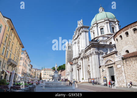 BRESCIA, Italien - 20. Mai 2016: Der Dom (Duomo Nuovo und Duomo Vecchio). Stockfoto