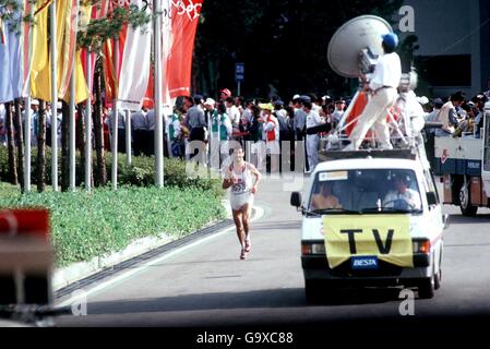 Italiens Gelino Bordin auf dem Weg zum Gold-Gewinn Der Marathon der Männer Stockfoto