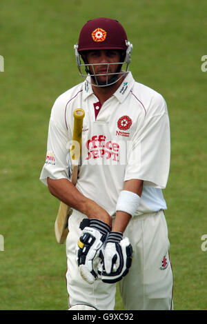 Johannes van der Wath von Northamptonshire während des zweiten Spiels der Liverpool Victoria County Championship Division auf dem County Cricket Ground, Wantage Road, Northampton Stockfoto