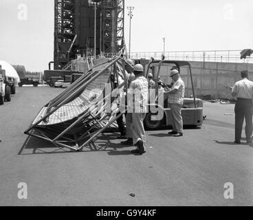 Bild aus der Convair/General Dynamics Astronautics Atlas negative Collection, die die Entwicklung von Atlas-Raketen zeigt. Stockfoto