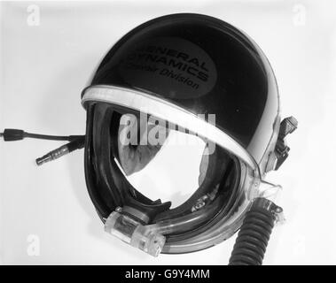 Dieses Bild aus der Atlas negative Collection, das während einer Testphase aufgenommen wurde, zeigt die Atlas-Rakete im Flug und dokumentiert ihre Leistungsmerkmale. Stockfoto