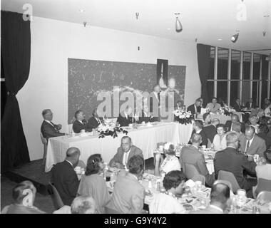 Ein historisches Foto des Teststarts der Atlas-Rakete 8A, aufgenommen 1960 im Rahmen des Atlas-Raketenprogramms. Stockfoto