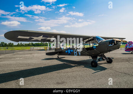 Italien Turin Collegno Aereoclub Veranstaltung 2. Juli 2016 Centennial Flughafen Torino Aeritalia - 1916/2016 - Aereo, 5448 Piper l4jhb-Ofv Credit: wirklich Easy Star/Alamy Live News Stockfoto