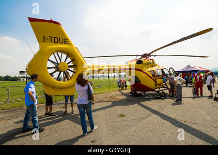 Italien Turin Collegno Aereoclub Veranstaltung 2. Juli 2016 Centennial Flughafen Torino Aeritalia - 1916/2016 - Hubschrauber Credit: Wirklich einfach Star/Alamy Live-Nachrichten Stockfoto