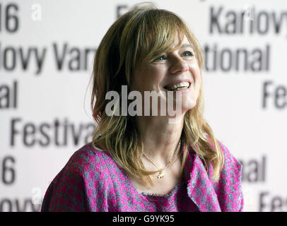Spanien-Schauspielerin Emma Suarez besucht eine Pressekonferenz auf der 51. internationalen Filmfestival Karlovy Vary in Karlsbad, Tschechische Republik, 4. Juli 2016. (CTK Foto/Katerina Sulova) Stockfoto