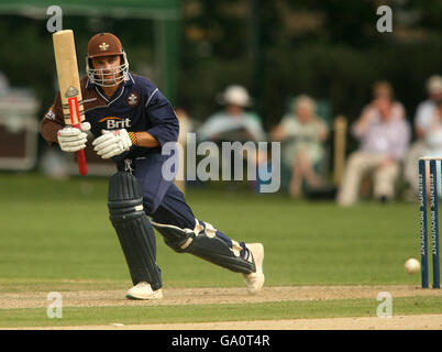 Cricket - Friends Provident Trophy Süd Gruppe - Surrey braunen Kappen V Essex Eagles - Whitgift School Stockfoto