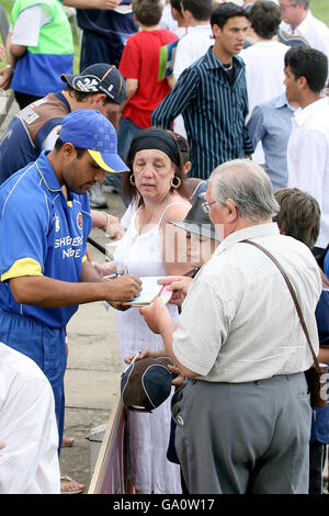 Cricket - Friends Provident Trophy Süd Gruppe - Surrey braunen Kappen V Essex Eagles - Whitgift School Stockfoto