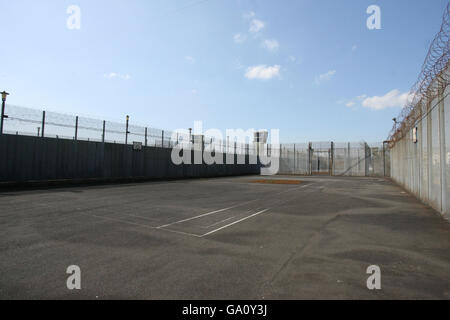 Der Übungshof von H Block Nr. 4 am Standort Maze/Long Kesh in der Nähe von Lisburn, wo 1981 zehn IRA-Hungerstiker unter der Leitung von Bobby Sands starben. Stockfoto